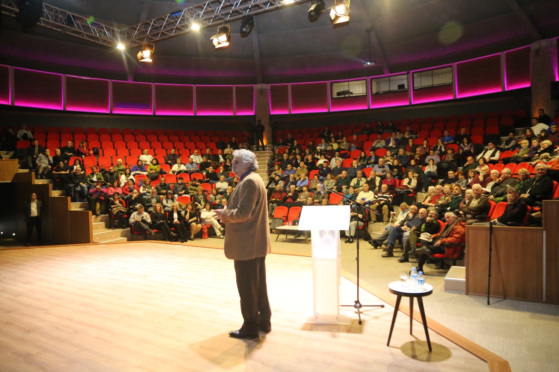 Akademia Foundation History Conferences
